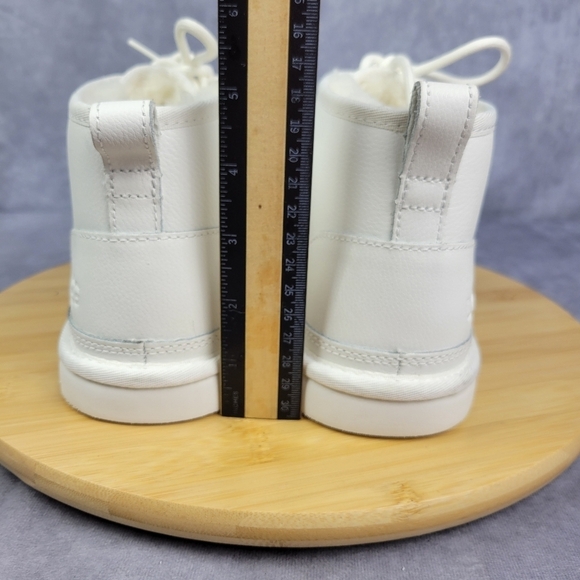 UGG Men’s Neumel Chopd White Leather Chukka‎ Boots size 9 - Picture 5 of 15